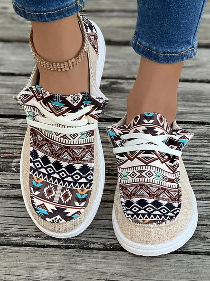 Women's flat canvas shoes famous family style