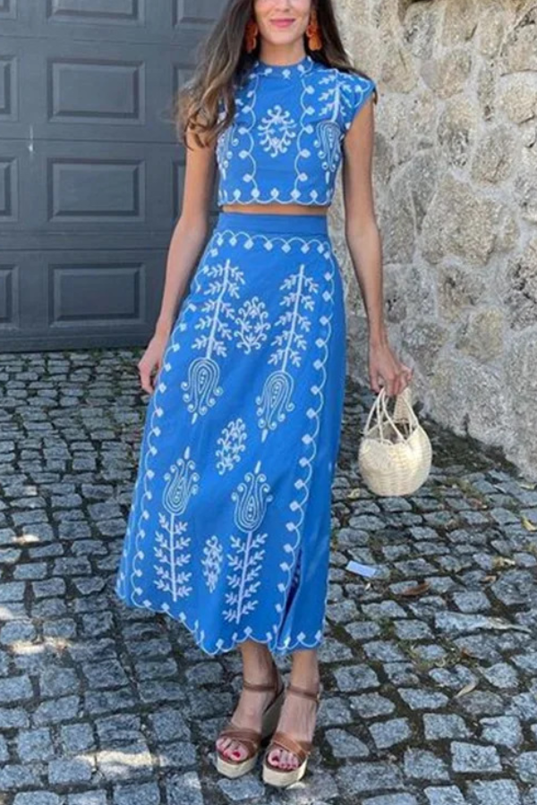 Fashionable Printed Holiday Style Two-piece Dress