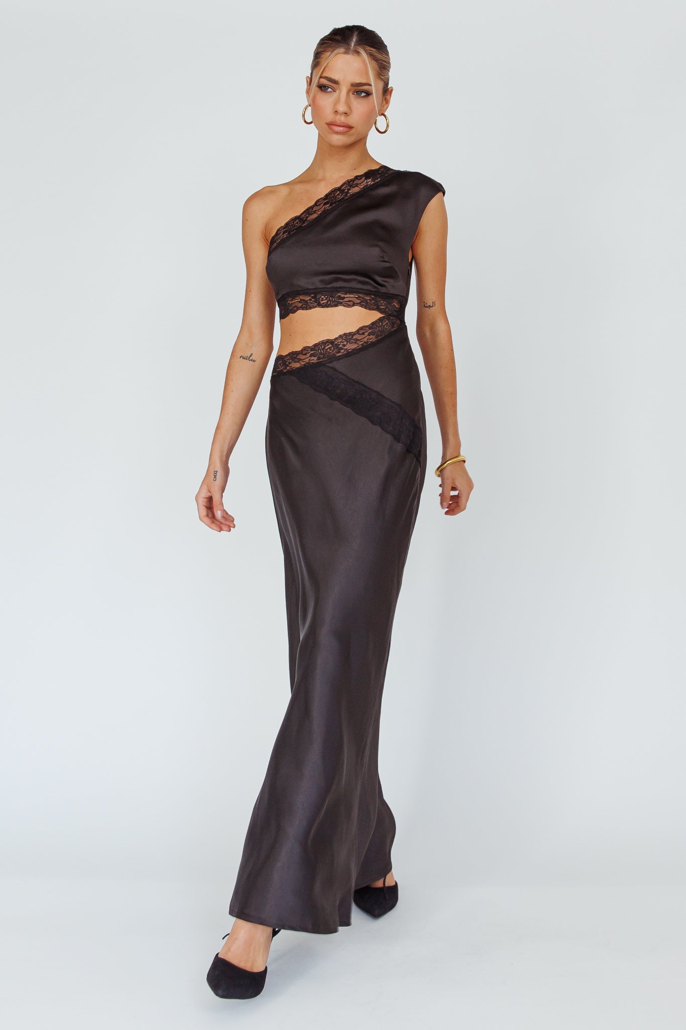 MAHLI ONE-SHOULDER MAXI DRESS CHAMPAGNE