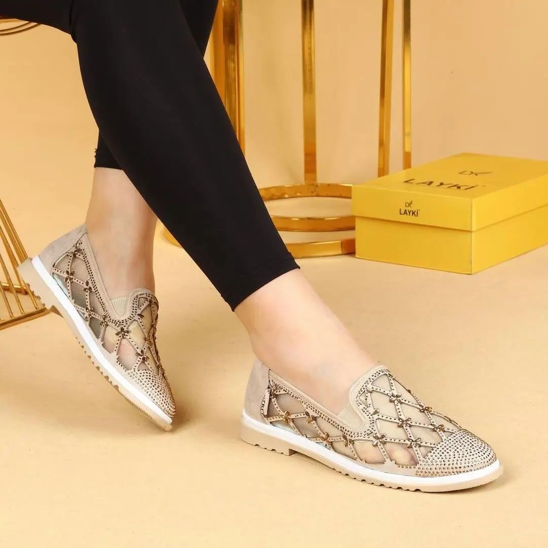 Mesh Flat Breathable Shoes with Rhinestones