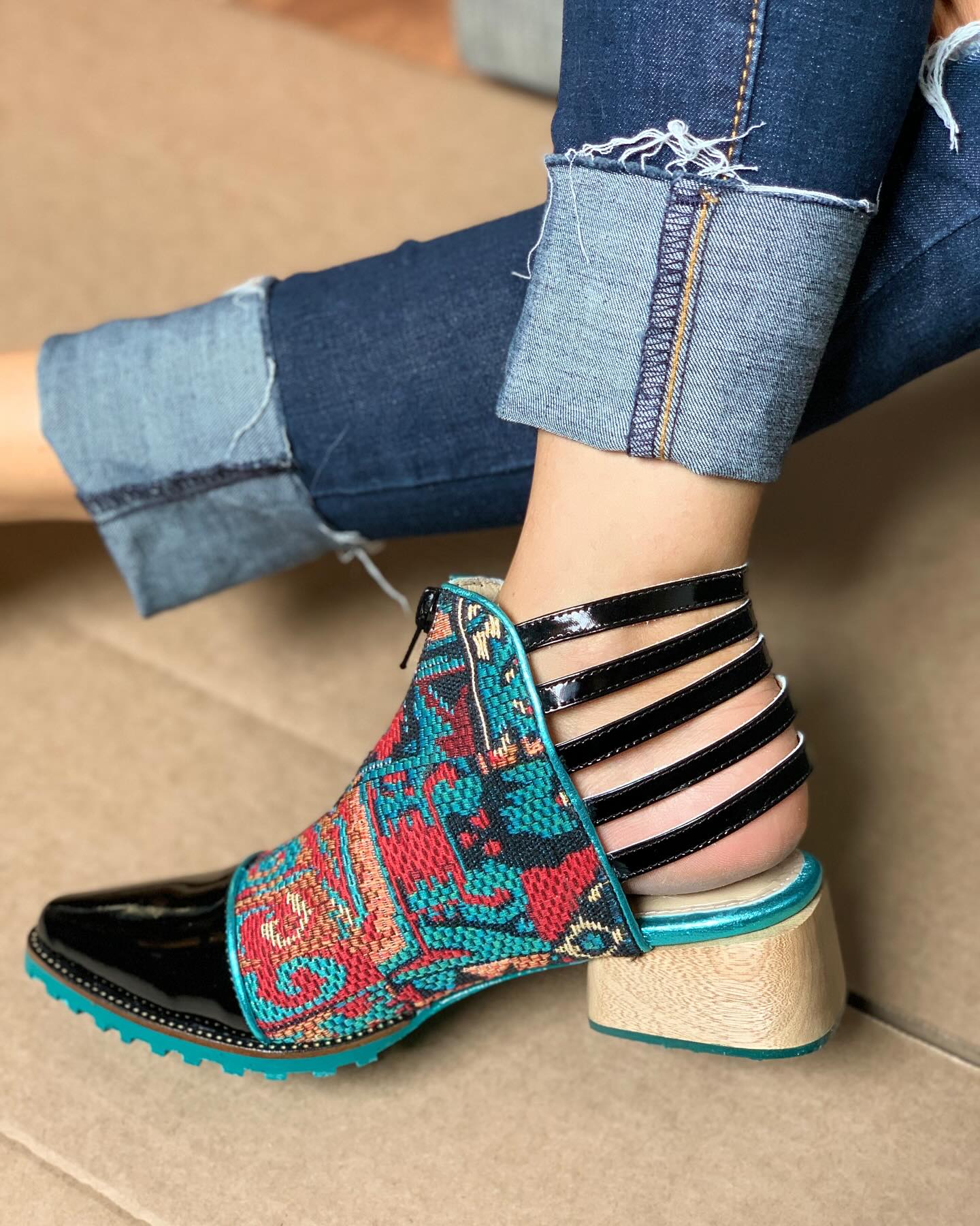 Geometric shapes ethnic prints boots