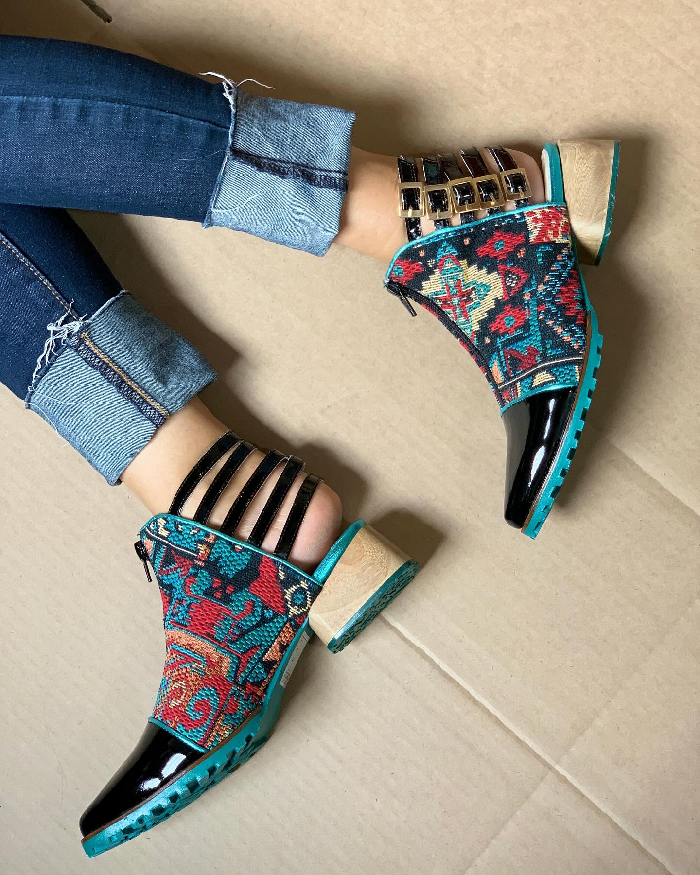 Geometric shapes ethnic prints boots